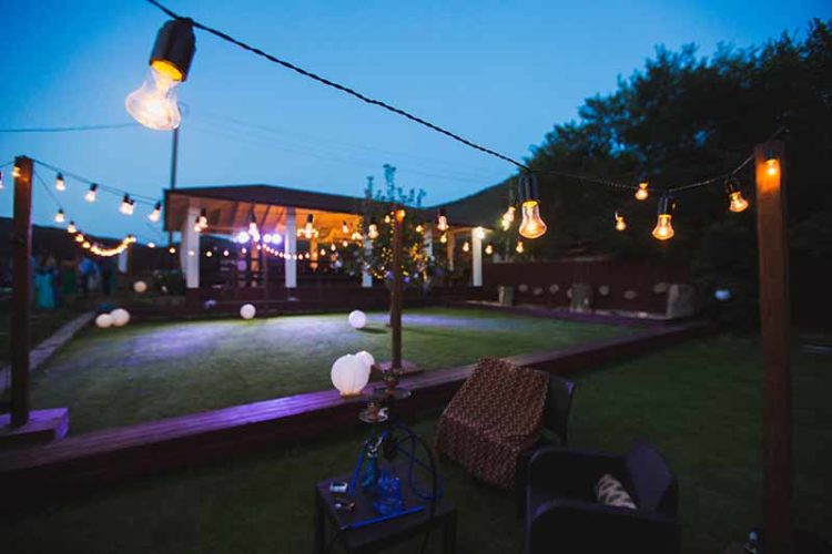 outdoor string lights with posts